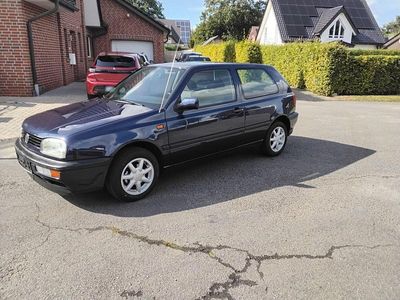 Gebraucht VW Golf III 75 PS (55 kW) 1992 Blau Limousine