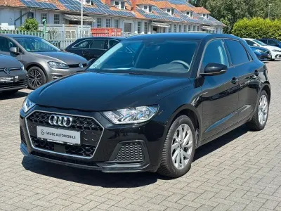 Gebraucht Audi A1 Sportback Advanced 110 PS (80 kW) 2023 Schwarz Kleinwagen