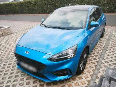 Gebraucht Ford Focus ST-Line 150 PS (110 kW) 2019 Blau Limousine