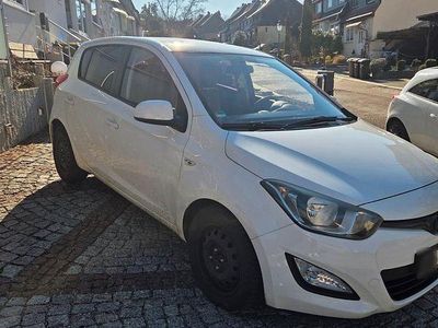 Usata Hyundai i20 Classic 86 CV (63 kW) 2012 Bianco Utilitaria