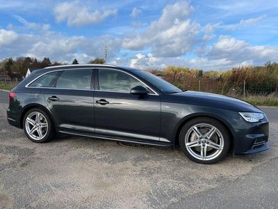 Grau Gebraucht 2016 Audi A4 S-Line Kombi | 20.000 € (Fairer Preis)