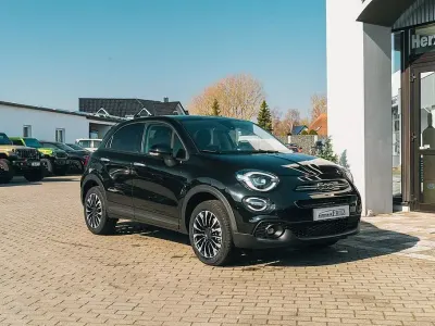 Nieuw Fiat 500X Club 140 PK (102 kW) 2026 Zwart SUV