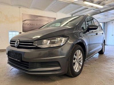 Second-hand VW Touran 116 CP (85 kW) 2019 Gri Monovolum