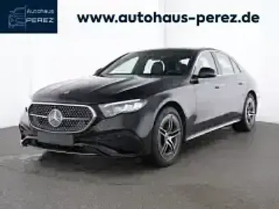 Gebraucht Mercedes E300 AMG 204 PS (150 kW) 2024 Schwarz Limousine