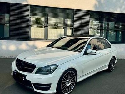 Gebraucht Mercedes C350 265 PS (194 kW) 2012 Weiß Limousine