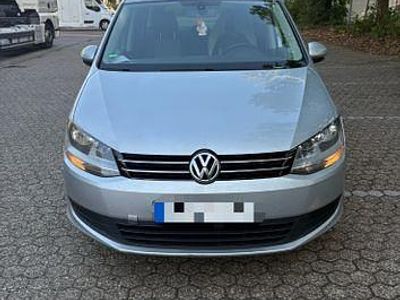 VW Sharan