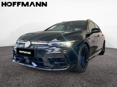 Neu VW Golf VIII R 333 PS (244 kW) 2026 Schwarz (grenadill black metallic) Kombi