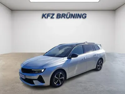 Gebraucht Opel Astra 131 PS (96 kW) 2025 Kristall silber metallic / (metallic) Kleinwagen