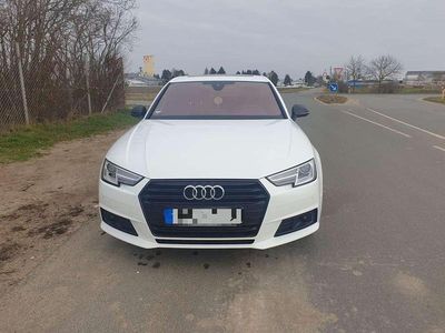 Gebraucht 2017 Audi A4 Design Limousine | 22.000 €