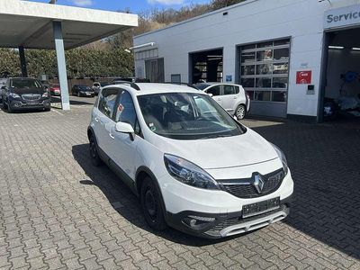 Gebraucht Renault Scénic III XMOD 116 PS (85 kW) 2013 Weiss "nacre" Van / Kleinbus