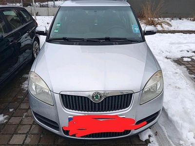 Silber Gebraucht 2008 Skoda Fabia Kleinwagen | 700 € (Superpreis)