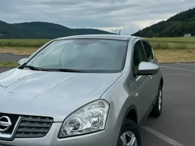 Gebraucht Nissan Qashqai 114 PS (83 kW) 2008 Silber SUV