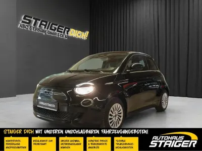 Gebraucht Fiat 500e Icon 86 kW (118 PS) 2023 Onyx schwarz Kleinwagen