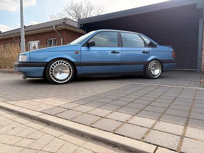 Gebraucht VW Passat 90 PS (66 kW) 1993 Blau Limousine