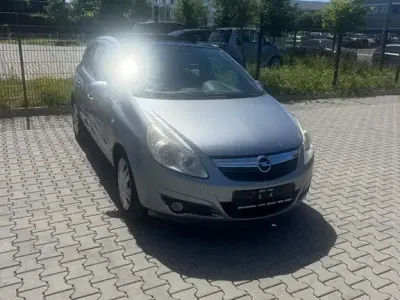 Gebraucht Opel Corsa Cosmo 80 PS (58 kW) 2007 Silber Kleinwagen