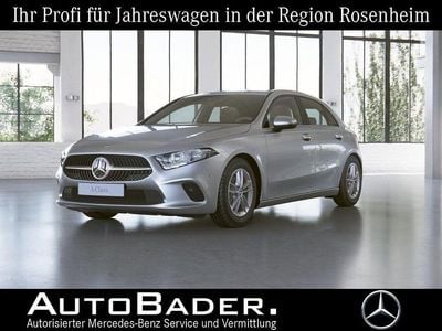 Gebraucht Mercedes A180 Style 116 PS (85 kW) 2020 775 iridiumsilber Limousine