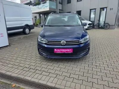 Używany VW Touran Join 140 KM (102 kW) 2018 Niebieski Minivan