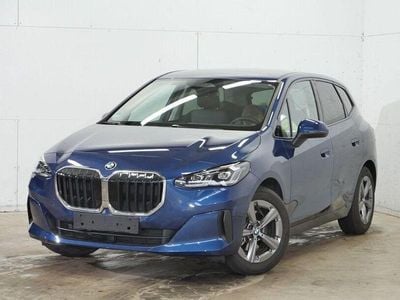Usata BMW 220 Active Tourer Luxury Line 156 CV (114 kW) 2025 Blu Monovolume