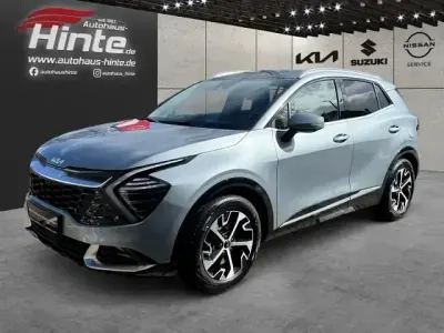 Gebraucht Kia Sportage Spirit 179 PS (131 kW) 2022 Css) lunarsilber met. (silber SUV