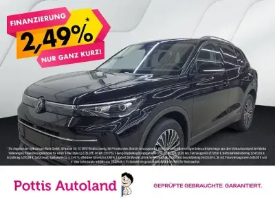 Gebraucht VW Tiguan Goal 131 PS (96 kW) 2025 Schwarz SUV