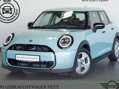 Usata Mini John Cooper Works 156 CV (114 kW) 2024 Verde Utilitaria