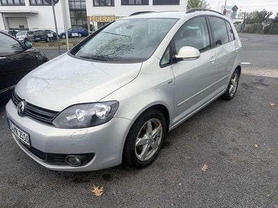 Gebraucht VW Golf VII Life 105 PS (77 kW) 2013 Silver leaf metallic Kleinwagen