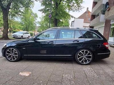 Gebraucht Mercedes C320 Avantgarde 224 PS (164 kW) 2008 Schwarz Kombi