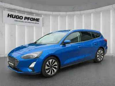 Gebraucht Ford Focus Cool & Connect 120 PS (88 kW) 2020 Blau Limousine