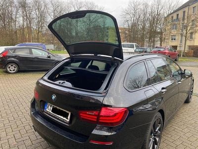 Second-hand BMW 530 258 CP (189 kW) 2015 Negru Berlinǎ