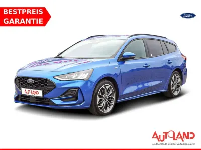 Gebraucht Ford Focus ST-Line X 155 PS (114 kW) 2023 Desertislandbluemet. Kombi