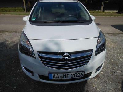 Gebraucht Opel Meriva Color Edition 140 PS (102 kW) 2014 Weiß Van / Kleinbus