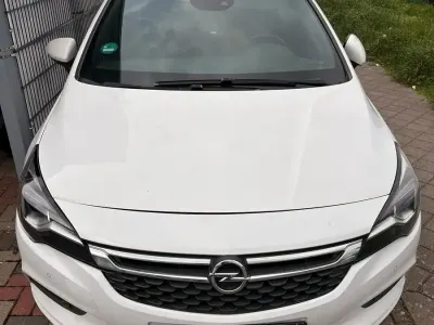 Brugt Opel Astra Dynamic 136 HK (100 kW) 2016 Hvid Sedan