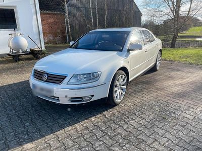 Second-hand VW Phaeton Individual 240 CP (176 kW) 2009 Alb Berlinǎ