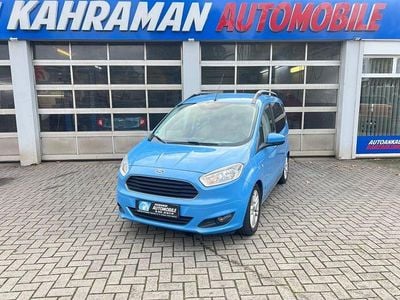 Gebraucht Ford Tourneo Courier Titanium 76 PS (55 kW) 2015 Blau Van / Kleinbus