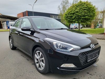 gebraucht Hyundai i20 Intro Edition Sitz+Lenkhzg Klima TÜVNEU PDC