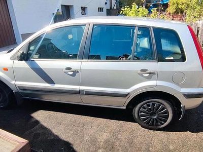 Second-hand Ford Fusion 75 CP (55 kW) 2003 Argintiu Hatchback