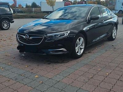 Gebraucht Opel Insignia Edition 136 PS (100 kW) 2018 Schwarz Limousine