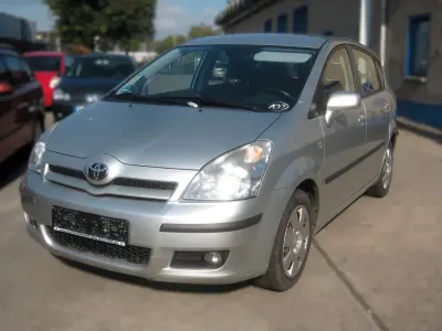 Gebraucht Toyota Corolla Verso Sol 129 PS (94 kW) 2006 Silber Van / Kleinbus