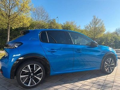 Gebraucht Peugeot 208 Allure GT-Line 101 PS (74 kW) 2020 Blau Kleinwagen