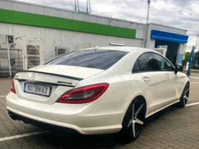 Gebraucht Mercedes CLS63 AMG AMG 408 PS (300 kW) 2011 Weiß Limousine