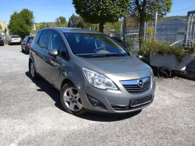 Brugt Opel Meriva Design Edition 101 HK (74 kW) 2011 Brun MPV