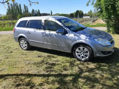 Usata Opel Astra 116 CV (85 kW) 2008 Blu Station wagon
