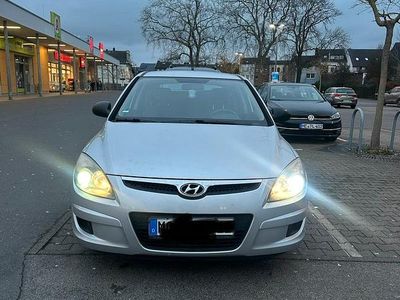 Gebraucht Hyundai i30 2009 Silber Limousine