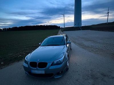 Gebraucht BMW 530 M Sport 235 PS (172 kW) 2007 Grau Kombi