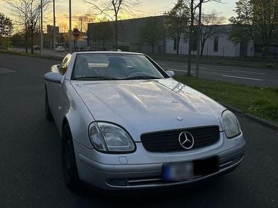 Usata Mercedes SLK200 135 CV (99 kW) 1997 Argento Cabrio