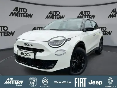 Neu Fiat 600 Street 101 PS (74 kW) 2026 Weiß SUV