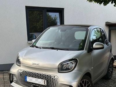 Grau Gebraucht 2022 Smart ForTwo Electric Drive Coupé | 12.990 € (Fairer Preis)
