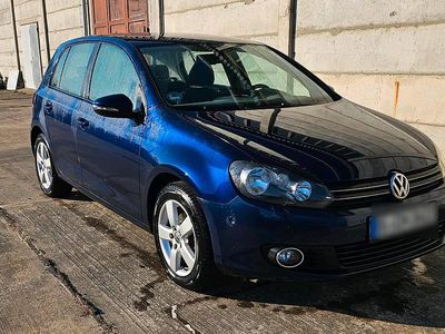 Gebraucht VW Golf VI Comfortline 105 PS (77 kW) 2010 Blau Kleinwagen