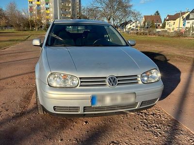 Gebraucht VW Golf IV 101 PS (74 kW) 2002 Grau Kleinwagen