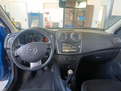 Gebraucht Dacia Logan MCV 90 PS (66 kW) 2014 Kombi